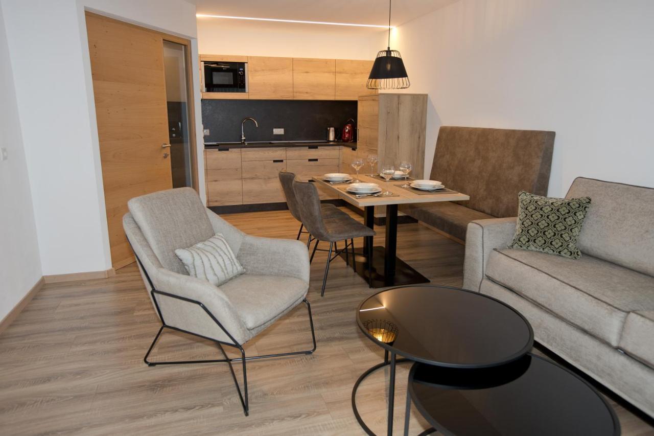 Hotel Goldener Adler Курон-Веноста Екстер'єр фото