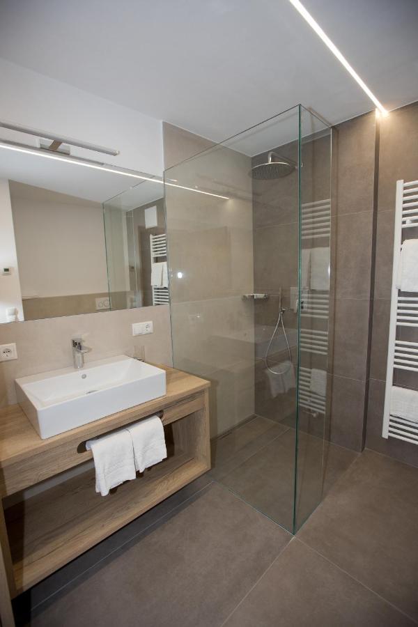 Hotel Goldener Adler Курон-Веноста Екстер'єр фото