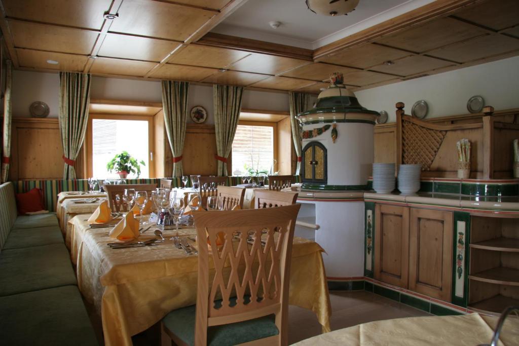 Hotel Goldener Adler Курон-Веноста Екстер'єр фото